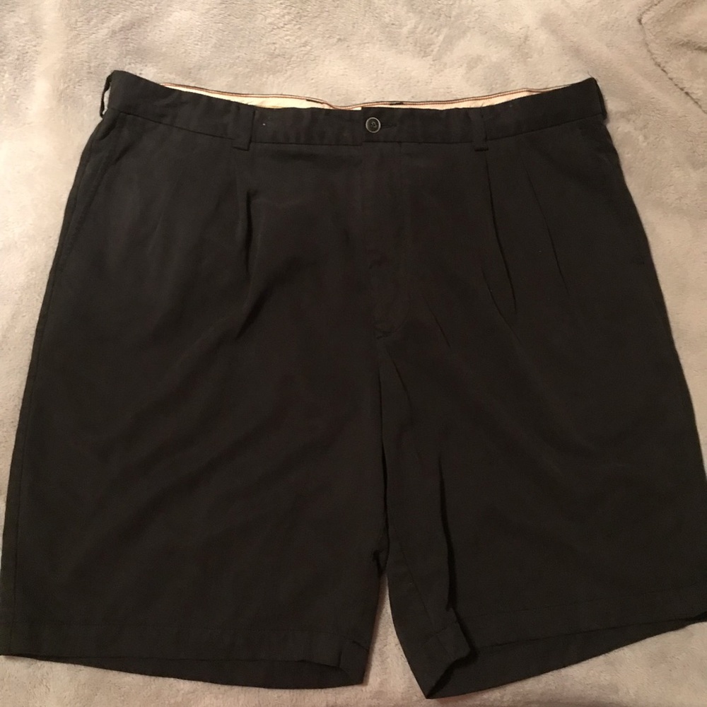 Tommy Bahama Black men’s shorts
